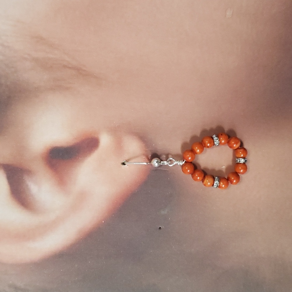 Dangle earrings